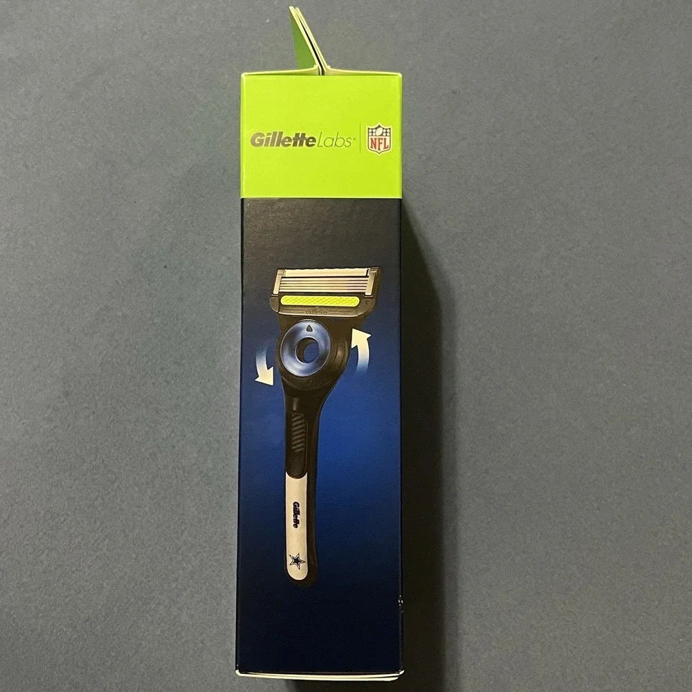 Gillette Labs Official Cowboys Licensed Razor for Men